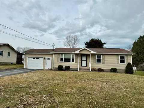 1156 Lake St, Lake City, PA 16423