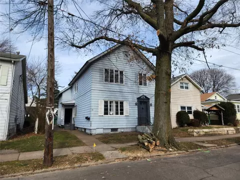 536 E 14th St, Erie, PA 16503