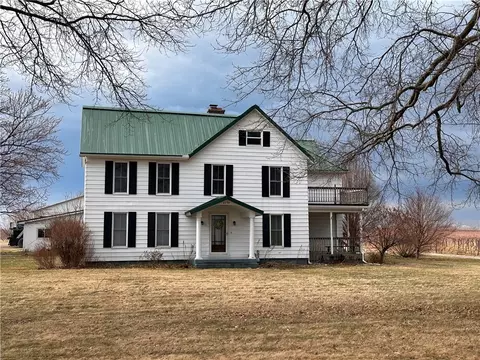 1172 Cemetery Rd, North East, PA 16428