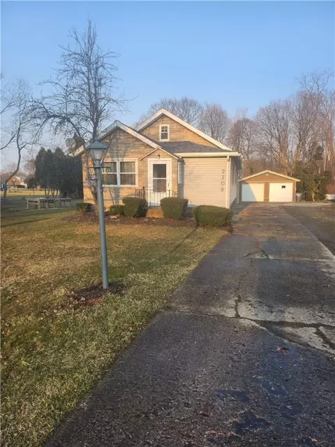 2709 Caughey Rd, Erie, PA 16506
