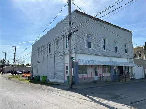 105-109 N Mercer St, Linesville, PA 16424