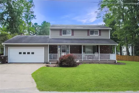 11991 Sanford Ave, Conneaut Lake, PA 16316