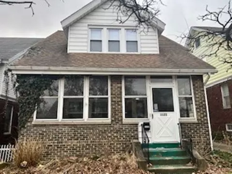 1123 E 4th St, Erie, PA 16507
