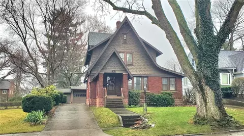 3815 Eliot Rd, Erie, PA 16508