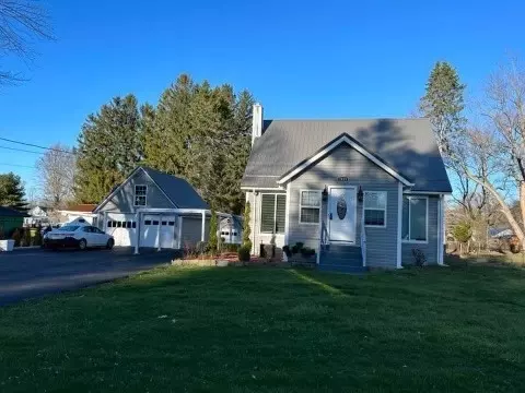 1815 Millfair Rd, Millcreek, PA 16505