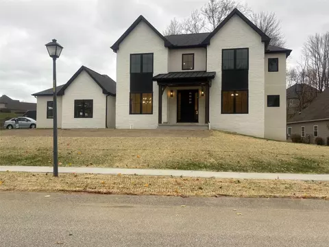 4892 Equestrian Dr #67, Erie, PA 16506