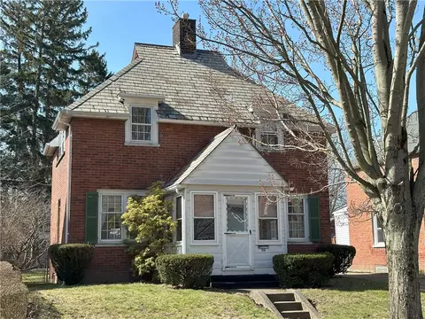 650 Euclid Ave, Erie, PA 16511