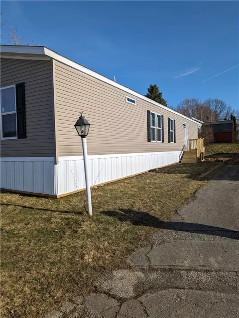 5149 Henderson Rd Lot #109, Erie, PA 16509