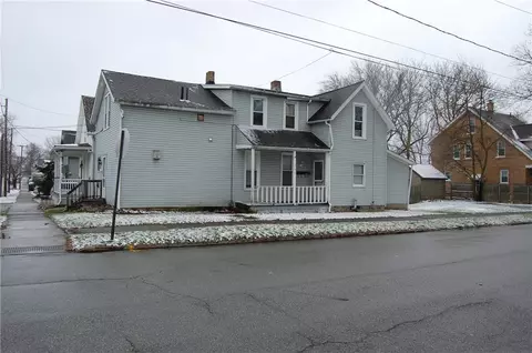 2702 Plum St, Erie, PA 16508