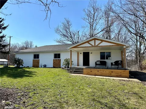 2416 Parker Ave, Erie, PA 16510