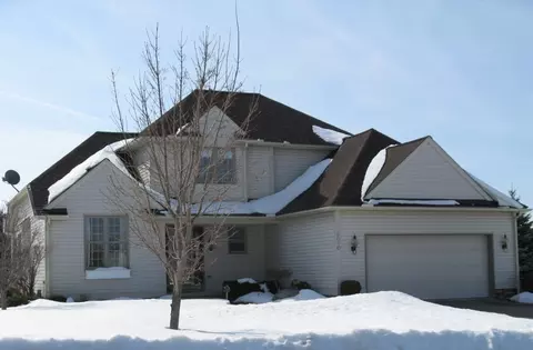6060 Boxwood Dr, Fairview, PA 16415