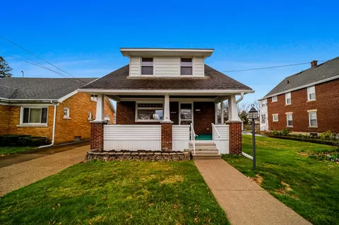 735 E 31st St, Erie, PA 16504