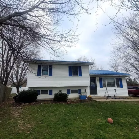 11163 Alder Ct, North East, PA 16428