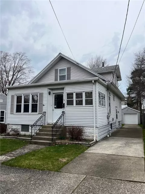 644 E 31st St, Erie, PA 16504