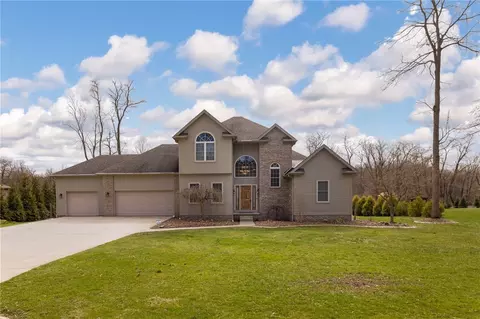 1703 Grist Mill Dr, North East, PA 16428