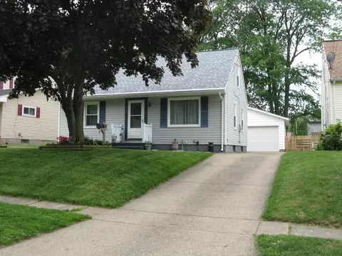 532 Zephyr Ave, Erie, PA 16505