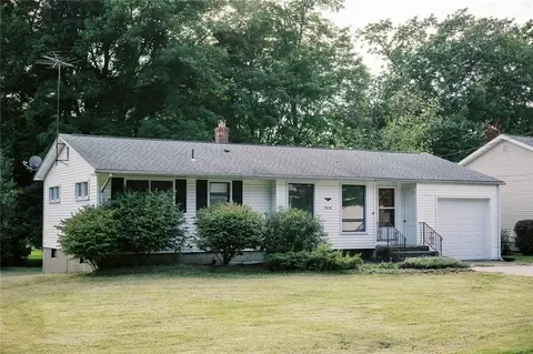 3428 Amherst Rd, Millcreek, PA 16506
