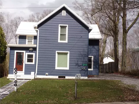 10270 Crane St, Cranesville, PA 16410
