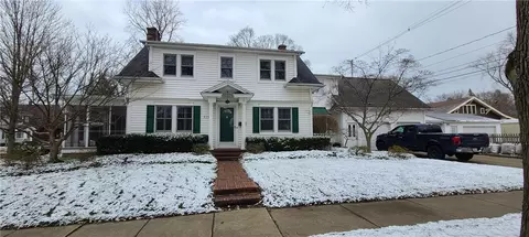 1724 W 6th St, Erie, PA 16505