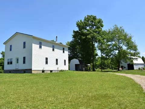 19228 Airport Rd, Linesville, PA 16424