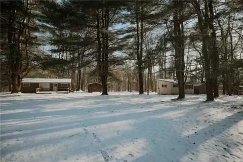 56 Sandstone Ln, Tidioute, PA 16351