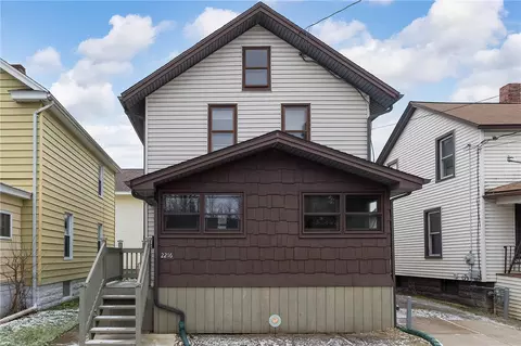 2216 Water St, Erie, PA 16510