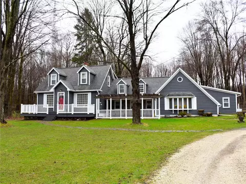 12672 State Hwy 198, Conneautville, PA 16406