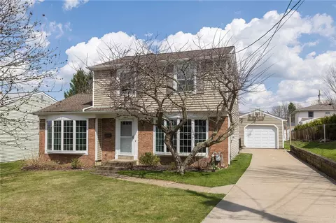 4401 Woodbine Ter, Erie, PA 16504