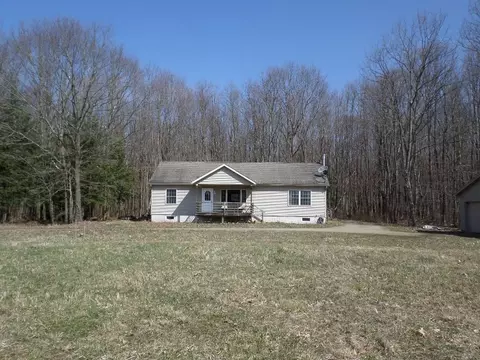 Exterior - 13730 Crosscut Rd, Corry, PA 16407 photo 3 of 13
