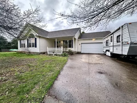 6920 Antolik Rd, Girard, PA 16417