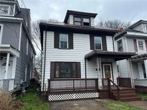 752 E 6th St, Erie, PA 16507