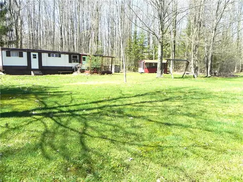 3162 N Center Rd, Espyville, PA 16424