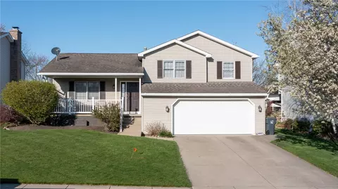 5219 La Rae Dr, Erie, PA 16506