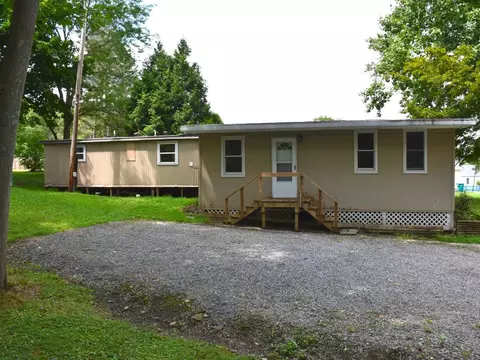 18117 Turner Rd, Meadville, PA 16335