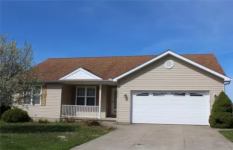 8690 Robin Dr, Summit, PA 16509