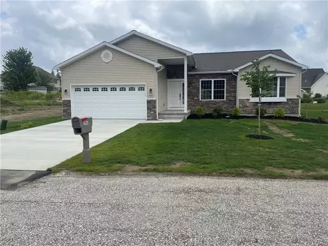 2545 Saddlewood Dr #51, Waterford, PA 16441