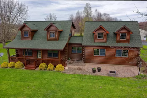 9451 Donation Rd, Waterford, PA 16441