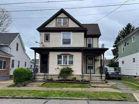 626-628 W 22nd St, Erie, PA 16502