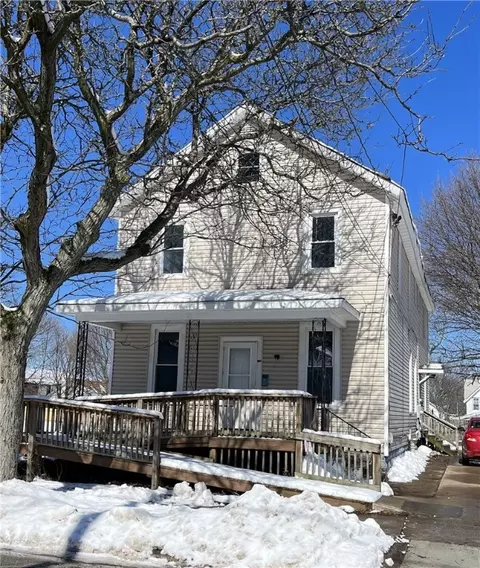 720 E 23rd St, Erie, PA 16503