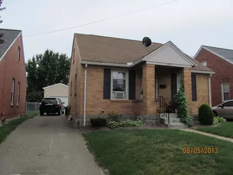 1211 W 7th St, Erie, PA 16502