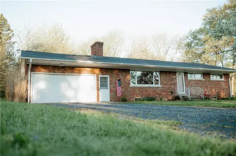 4112 Glenn Ave, Fairview, PA 16415