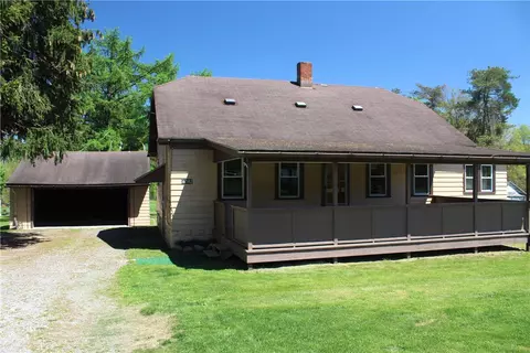 16382 Cussewago Rd, Meadville, PA 16335