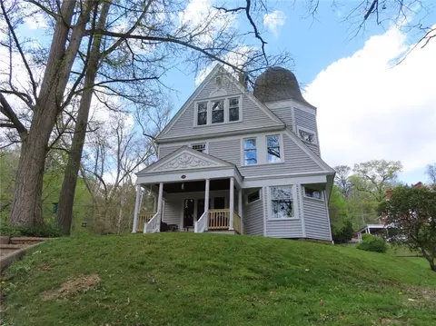 645 Plumer Ave, Franklin, PA 16323