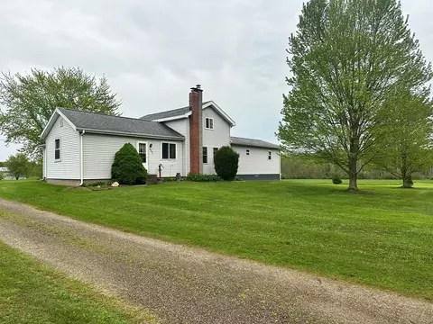 9031 Akerley Rd, Albion, PA 16401