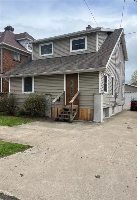 537 W 29th St, Erie, PA 16508