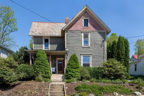 457 Randolph St, Meadville, PA 16335