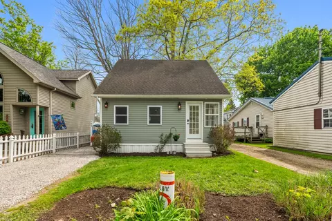 103 Peach St, Edinboro, PA 16412