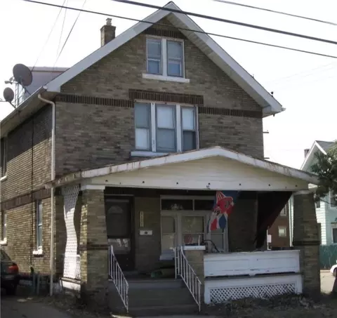 2102 Poplar St, Erie, PA 16502
