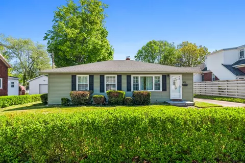 911 Powell Ave, Erie, PA 16505