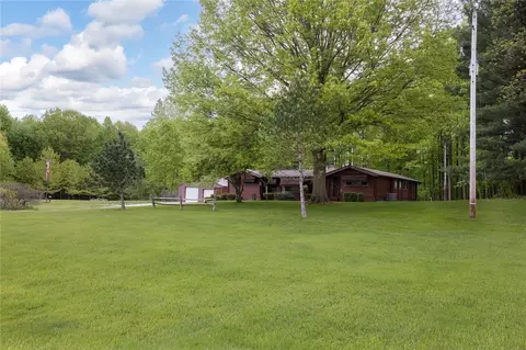 9754 Cross Station Ext Rd, Girard, PA 16417